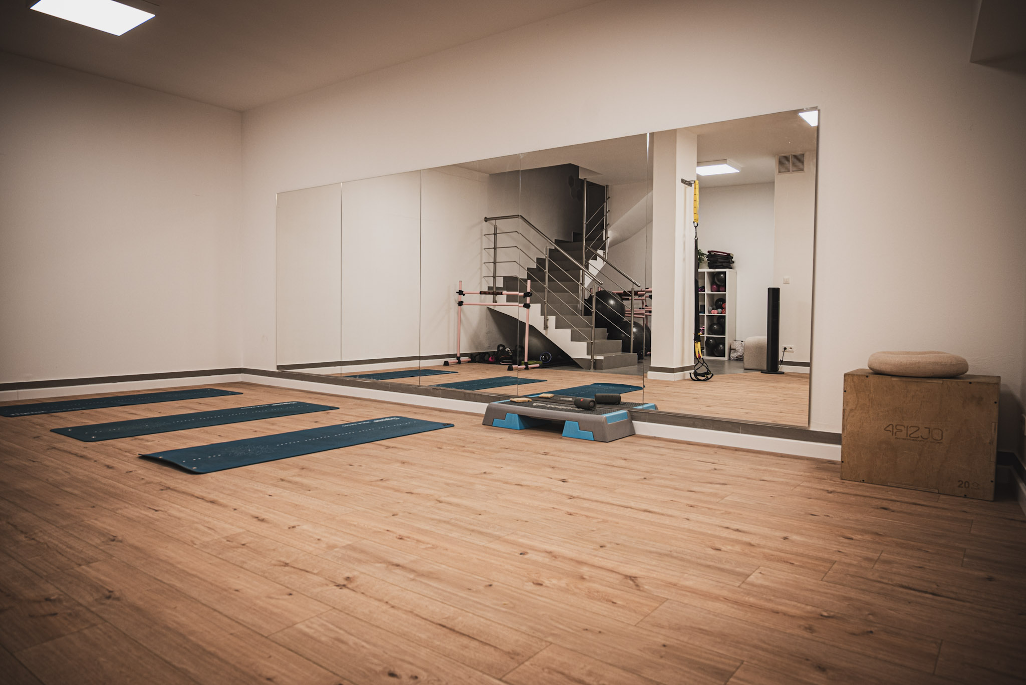 Studio Pure Shape